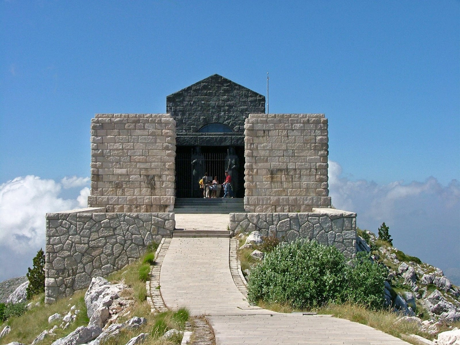 Достопримечательность в Ловчен, Черногория. Фото 13 – фотографии Черногории