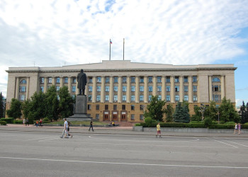 Площадь в Пензе, Россия – фотографии России