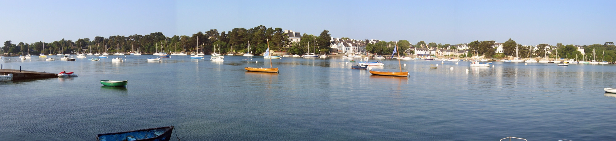 Яхты и катера в Сен-Марине, Франция. Фото 1 – фотографии Франции