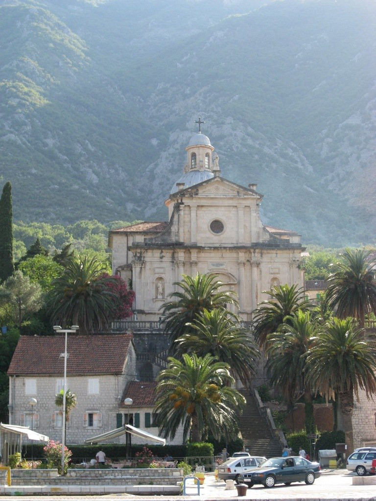 Набережная в Прчань, Черногория. Фото 5 – фотографии Черногории