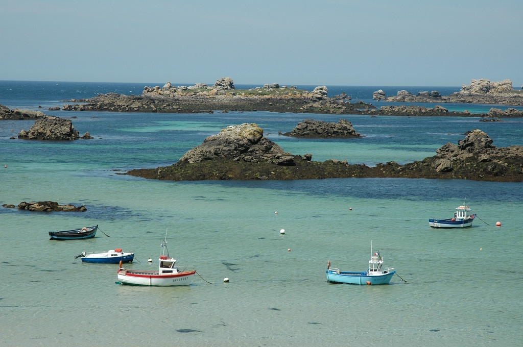 Яхты и катера в Бриньогане, Франция – фотографии Франции