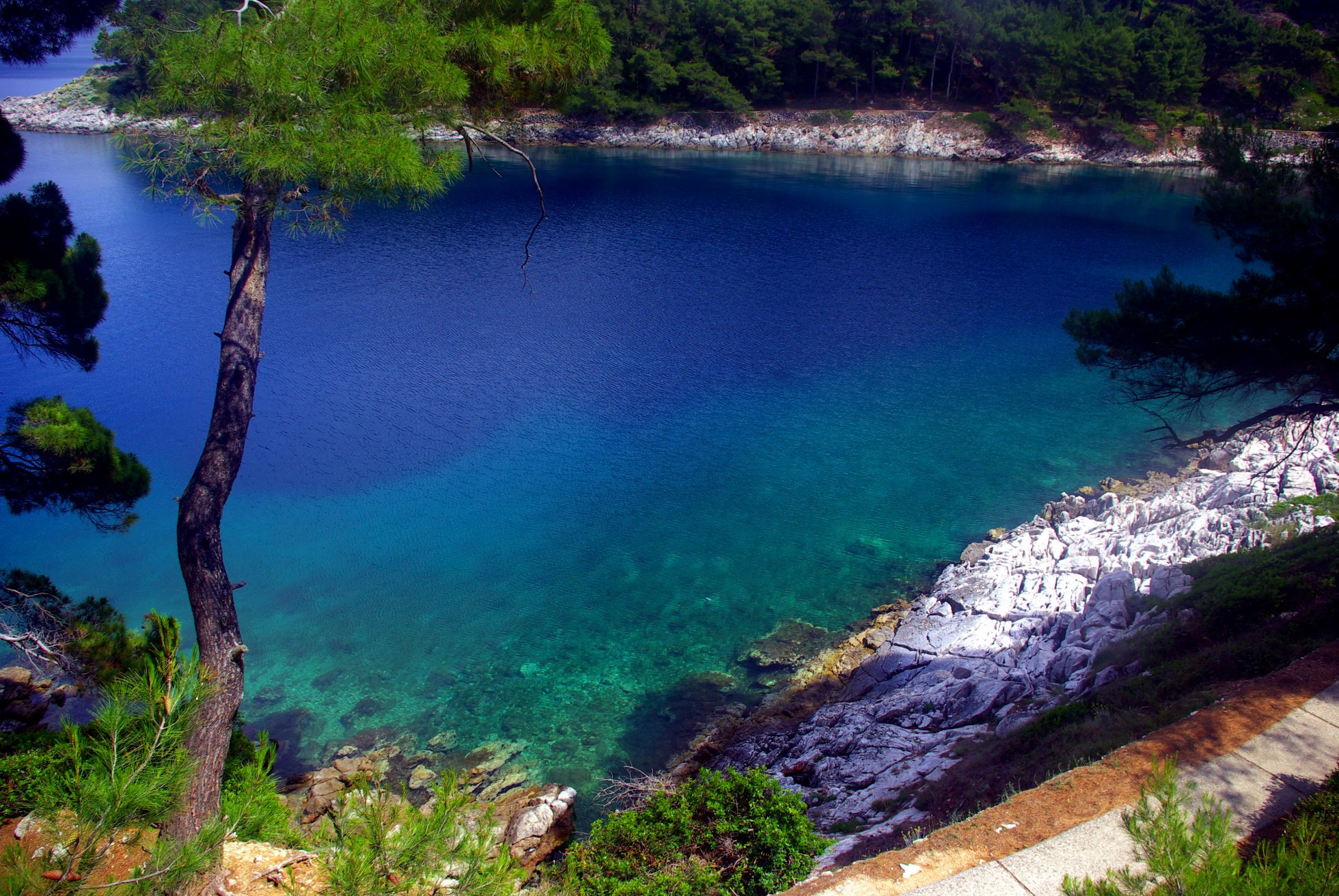 Берега на острове Лошинь, Хорватия. Фото 3 – фотографии Хорватии