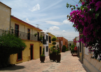 Дома в Сантьяго-де-Керетаро, Мексика. Фото 2 – фотографии Мексики