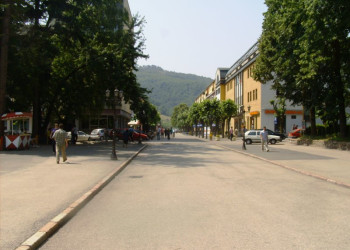 Улица в Биело-Поле, Черногория. Фото 4 – фотографии Черногории