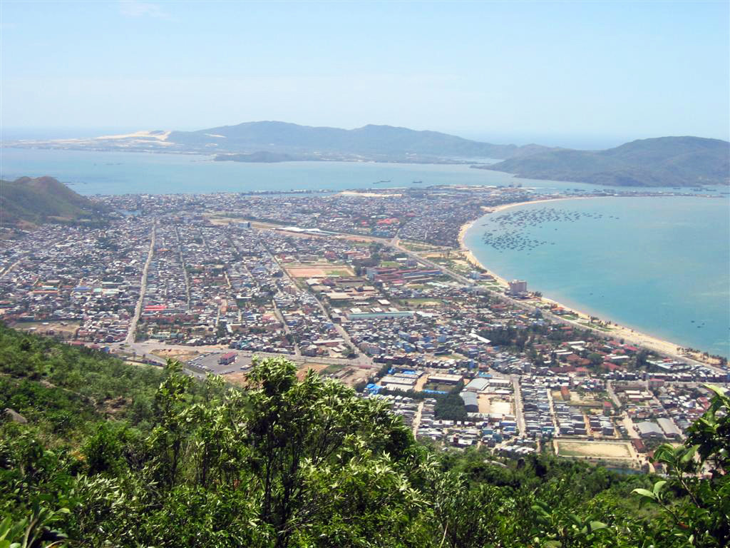 Куинён (Quy Nhon) – город на юге центрального Вьетнама – фотографии Вьетнама