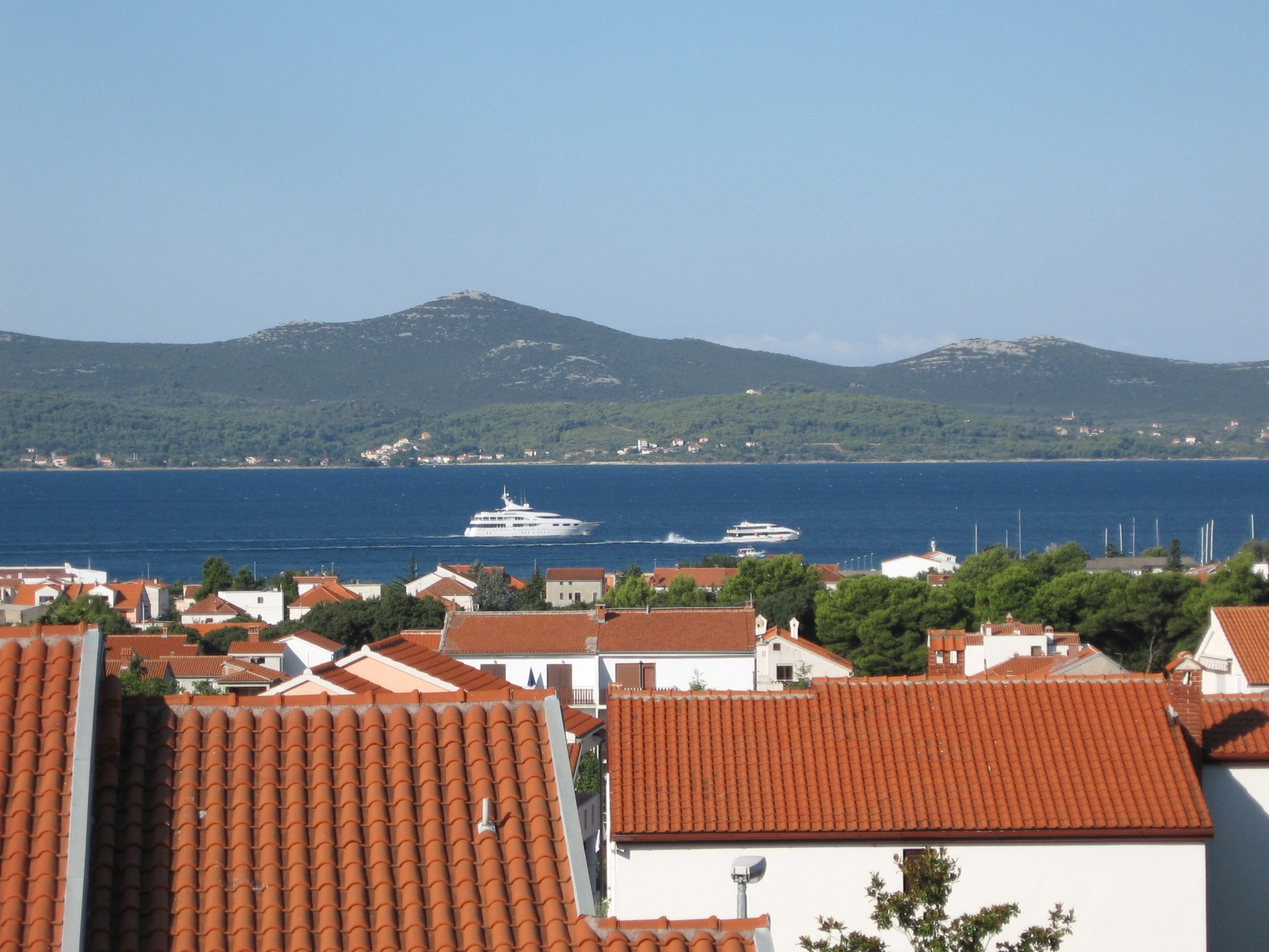 Крыши домов в Задаре, Хорватия. Фото 14 – фотографии Хорватии