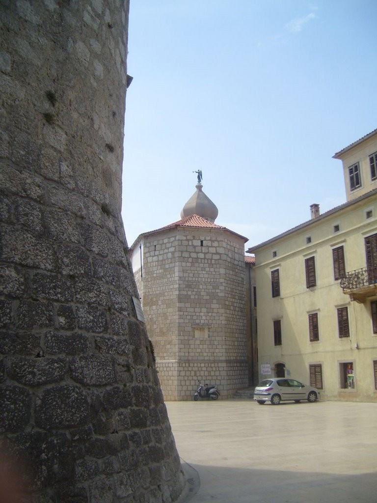 Улица в Крк, Хорватия. Фото 5 – фотографии Хорватии