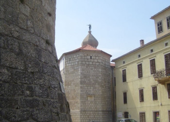 Улица в Крк, Хорватия. Фото 5 – фотографии Хорватии