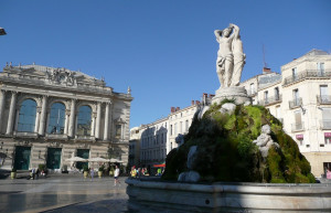 Фонтан в Монпелье, Франция – фотографии Франции