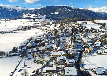 Коммуна в горах. Мариалфарр. Австрия – фотографии Австрии