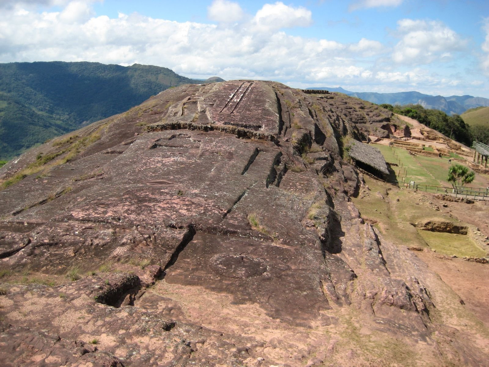 Археологический памятник Самайпата в Боливии – фотографии Боливии