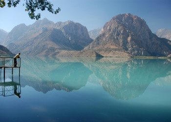 Искандеркуль — горное озеро в Таджикистане – фотографии Таджикистана