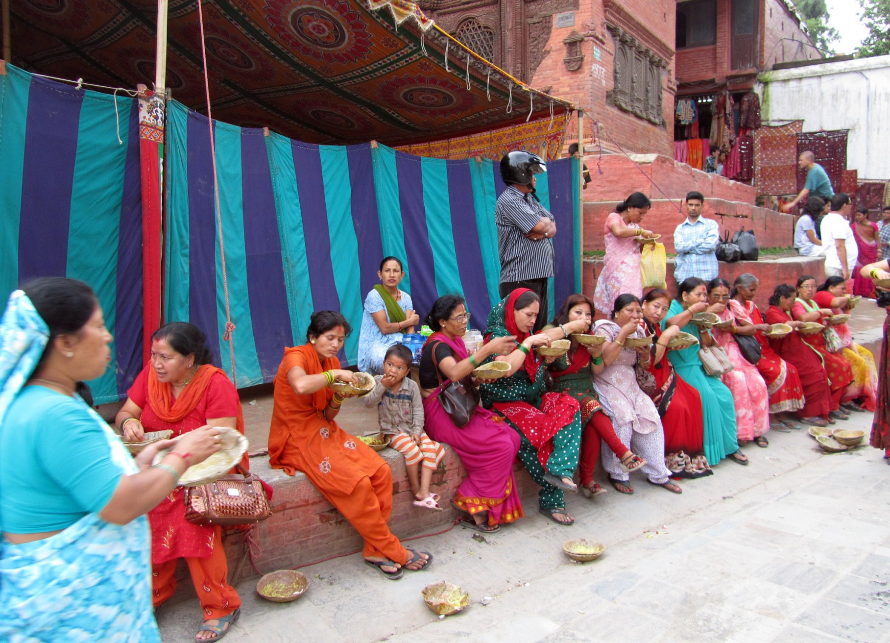 женщины ням-ням – фотографии Непала