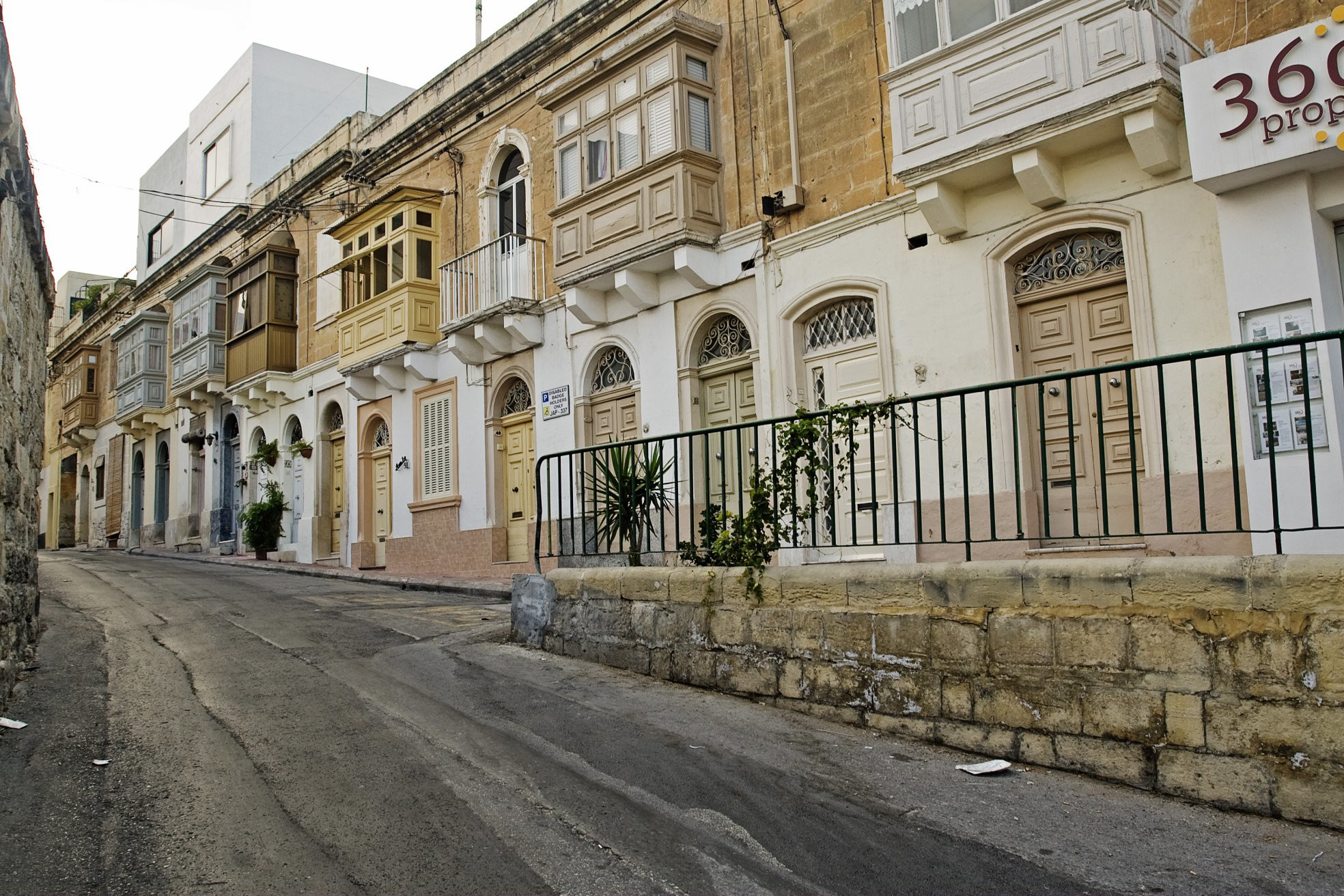 Сент-Джулианс, Мальта остров, Мальта, фото № 42842 – фотографии Мальты