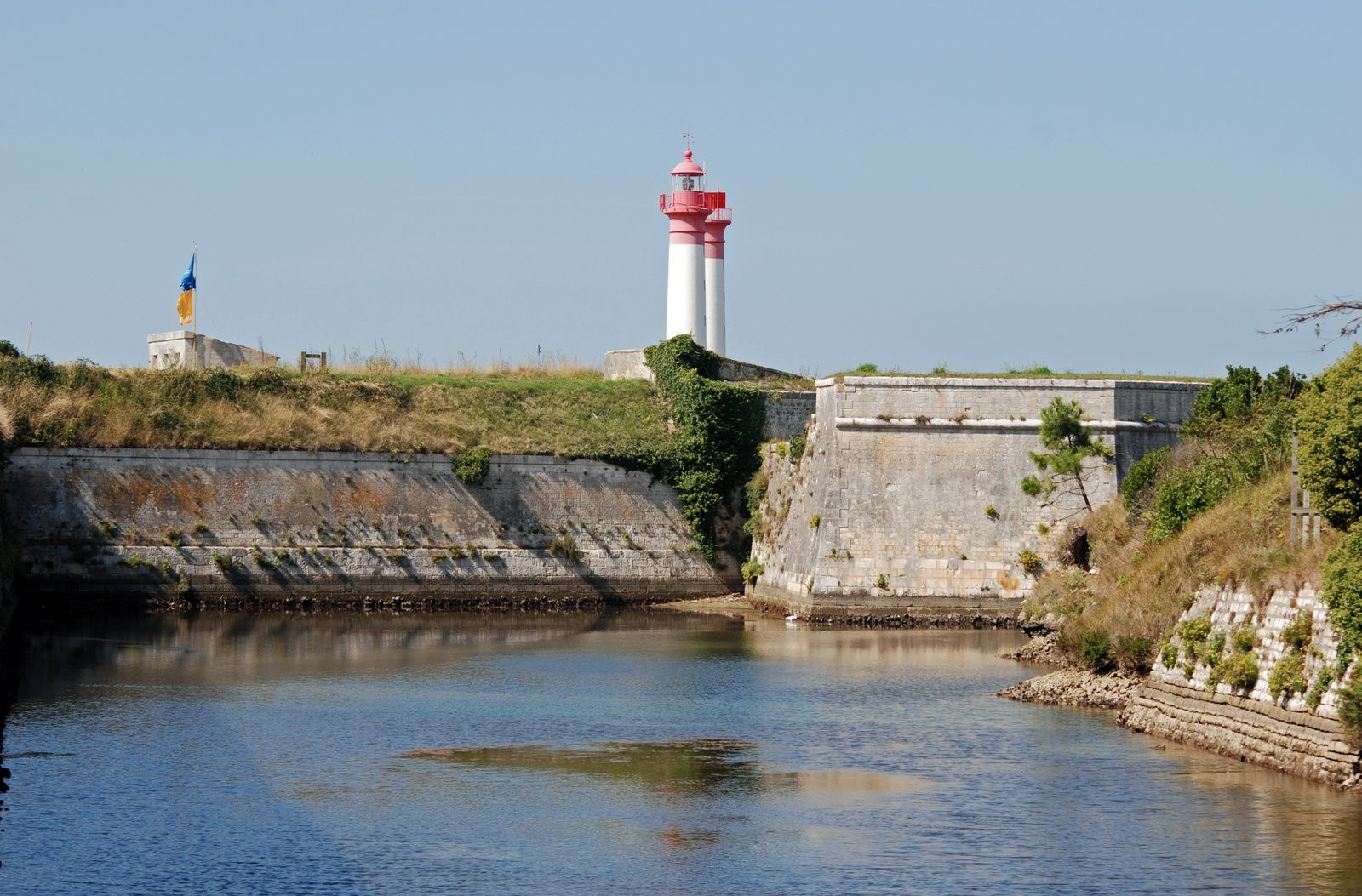 Маяк в Иль-д'Э,Франция. Фото 2 – фотографии Франции