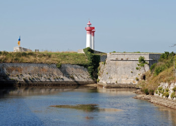 Маяк в Иль-д'Э,Франция. Фото 2 – фотографии Франции