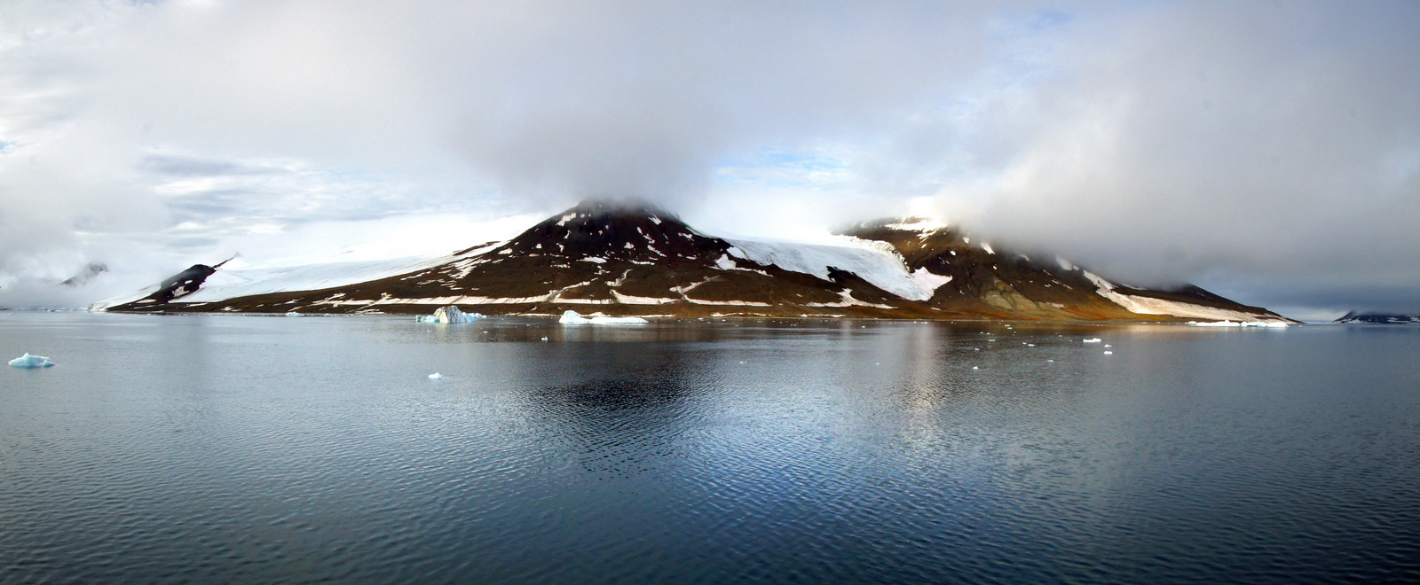 Земля Франца-Иосифа, Россия. Фото 1 – фотографии России