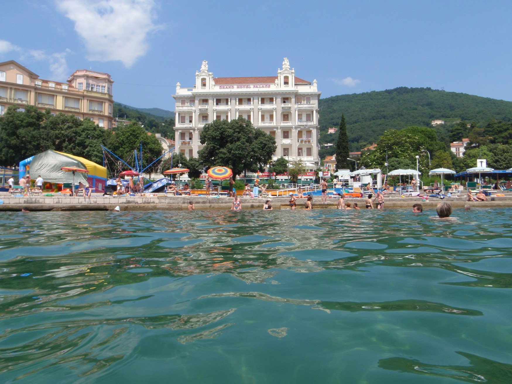 Отели на пляже в Опатии, Хорватия. Фото 3 – фотографии Хорватии