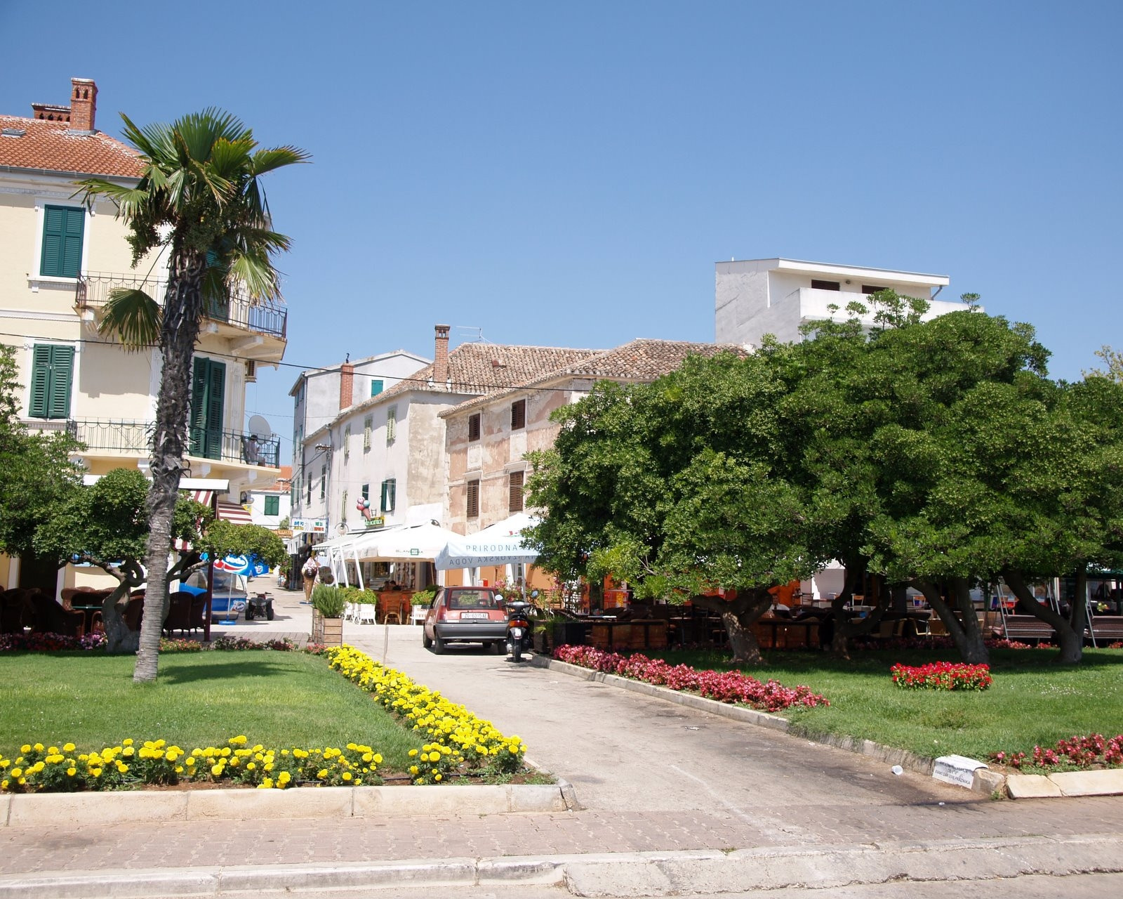 Дома в Биограде, Хорватия – фотографии Хорватии