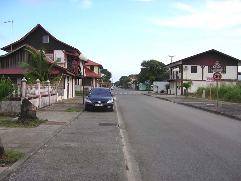 Улицы в городе Куру (Kourou), Французская Гвиана – фотографии Французской Гвианы