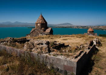 Севанаванк (Sevanavank) – фотографии Армении