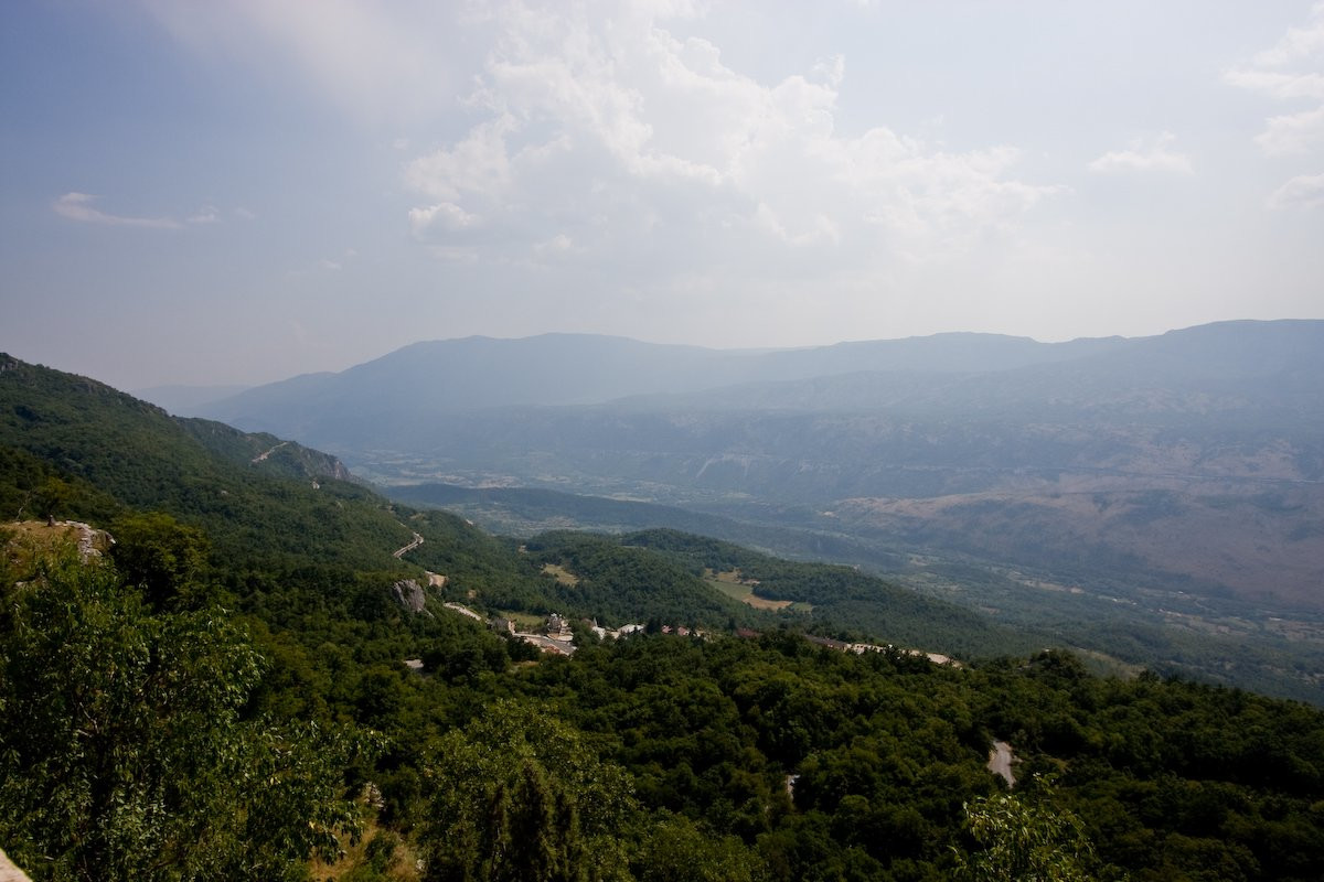 Природа в Даниловграде, Черногория. Фото 5 – фотографии Черногории