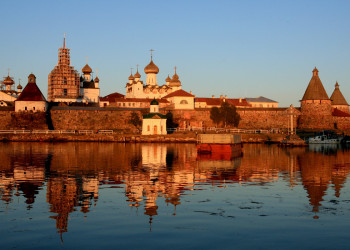 Вид на Соловецкий монастырь – фотографии России