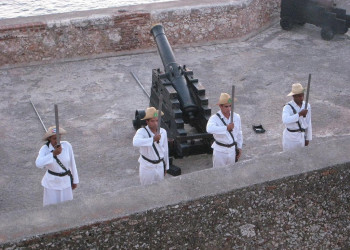 Крепость в Сантьяго-де-Куба, Куба. Фото 2 – фотографии Кубы