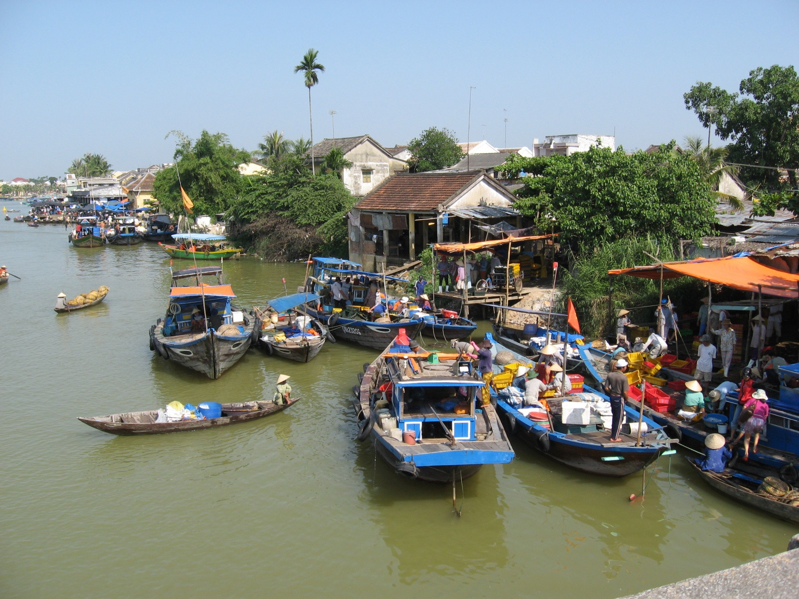 Хойан (Hoi An) – исторический город в центральном Вьетнаме – фотографии Вьетнама