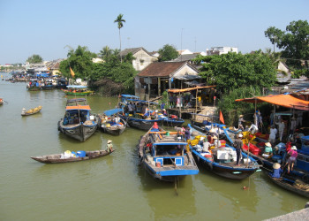 Хойан (Hoi An) – исторический город в центральном Вьетнаме – фотографии Вьетнама