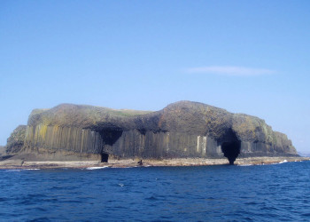 Фингалова пещера (Fingal’s Cave) – фотографии Великобритании