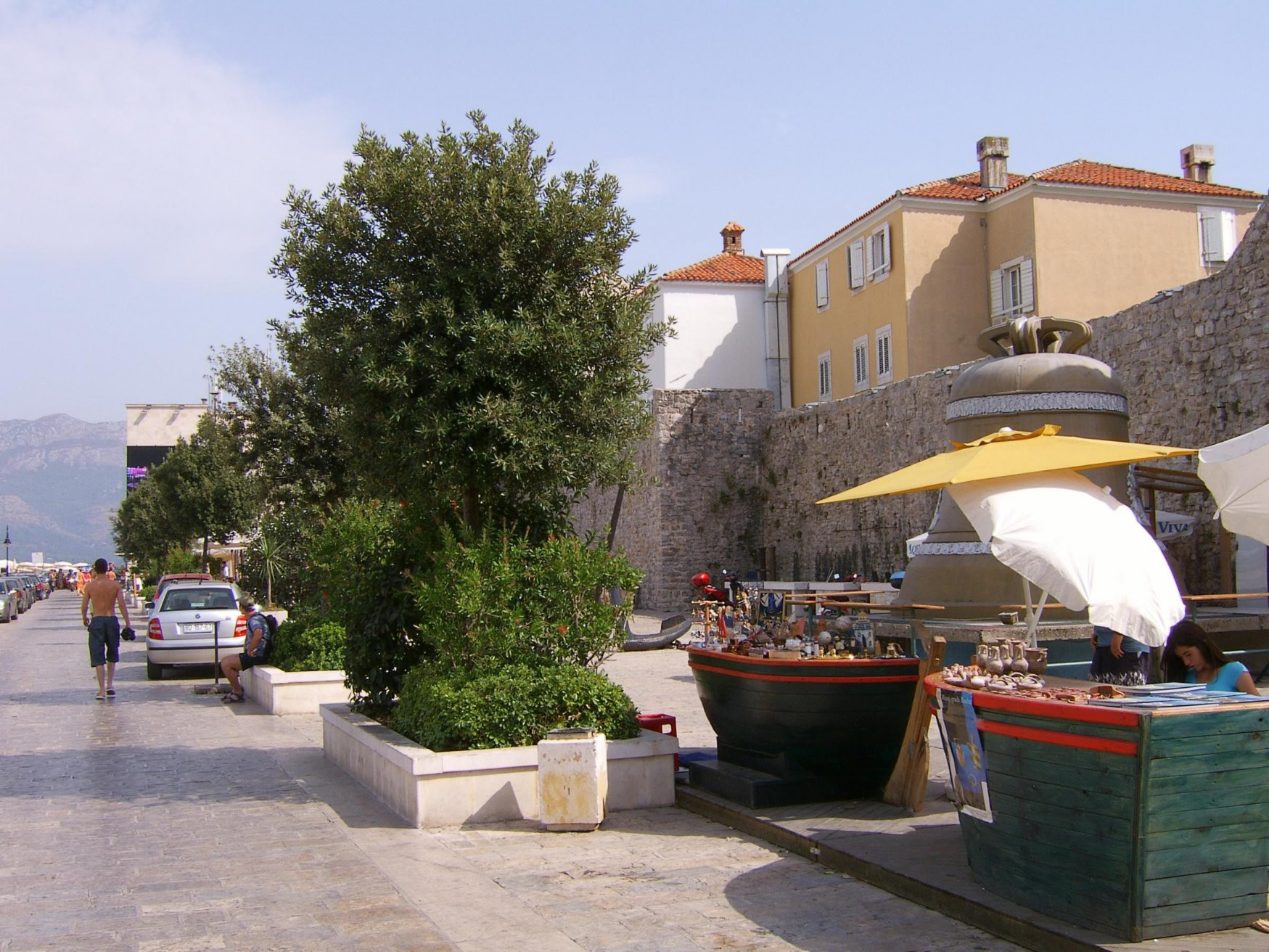 Улица в Будва, Черногория. Фото 17 – фотографии Черногории