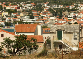 Дома в Примоштене, Хорватия. Фото 2 – фотографии Хорватии