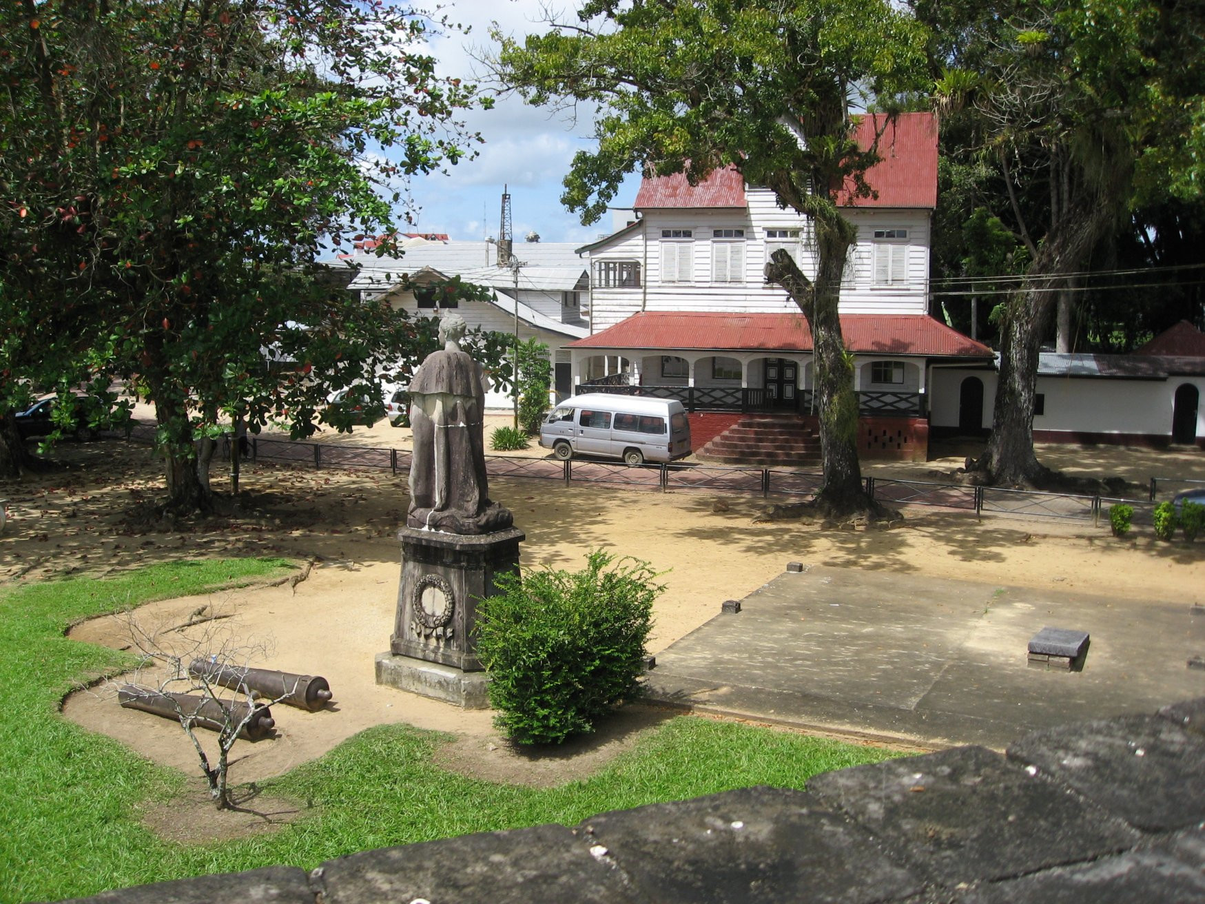 Форт Зеландия (Fort Zeelandia) – фотографии Суринама
