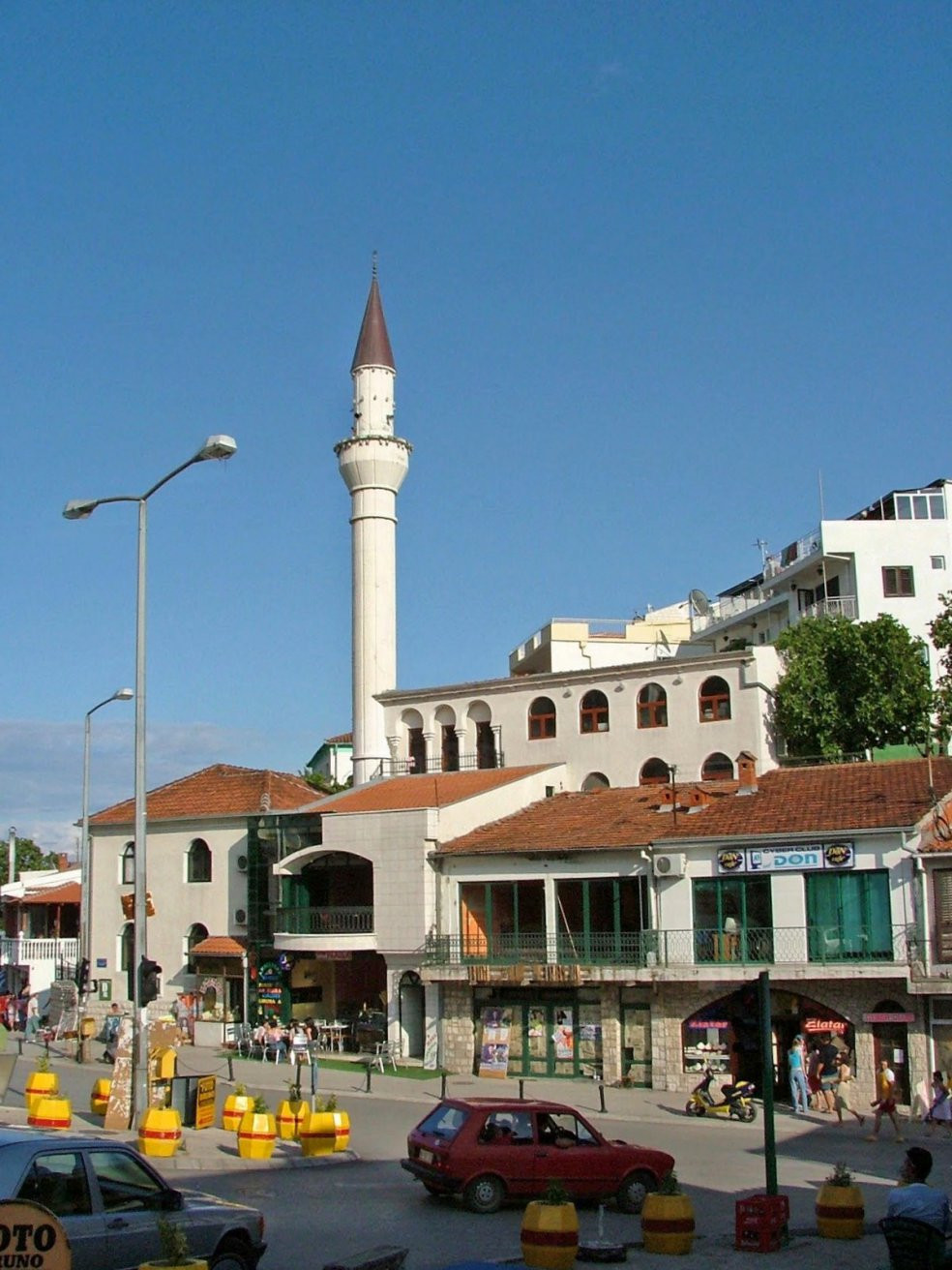 Улица в Ульцинь, Черногория. Фото 11 – фотографии Черногории