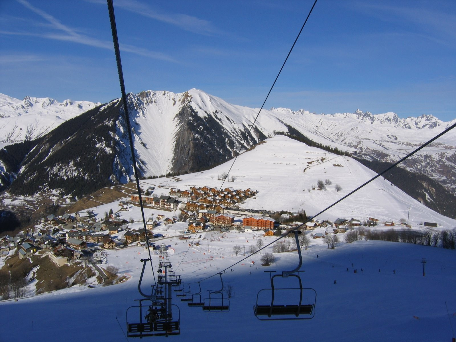 Подьёмник в Ле-Албиезе, Франция. Фото 1 – фотографии Франции