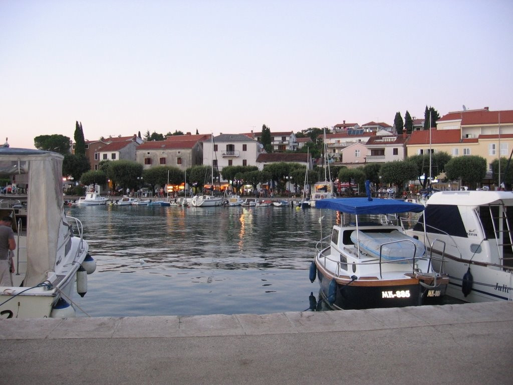 Причал в Малинске, Хорватия. Фото 12 – фотографии Хорватии