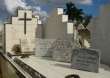 Кладбище в Камагуэй, Куба – фотографии Кубы