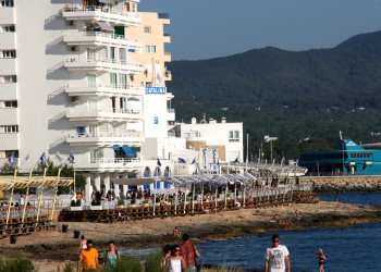 Знаменитое Café del Mar на Ибице. Фото 5 – фотографии Испании