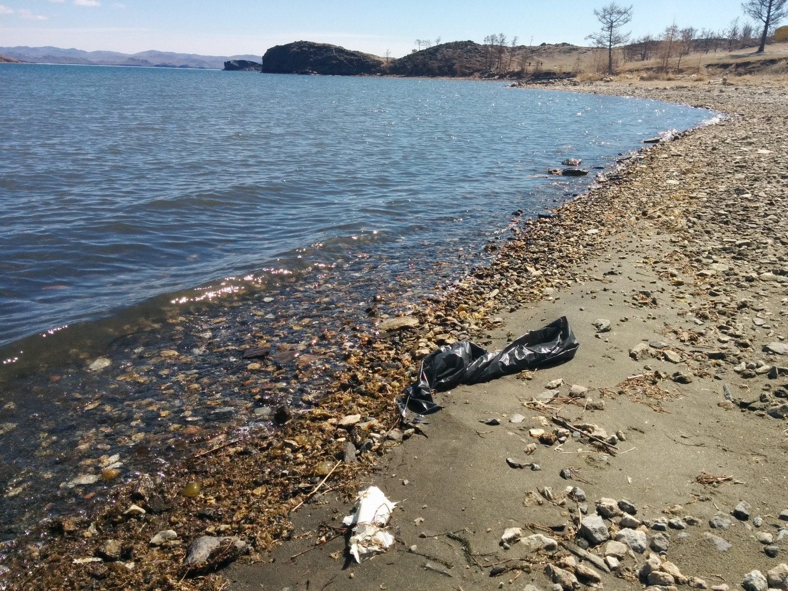 Мусор от туристов, Малое море, Байкал – фотографии России