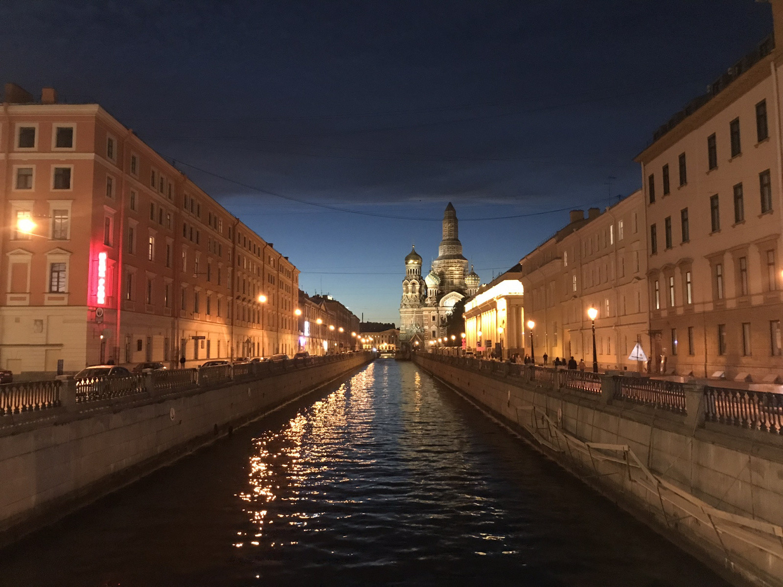 Ночной Питер, поездка в город на Неве в мае 2018 – фотографии России