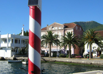 Маяк в Тиват, Черногория – фотографии Черногории