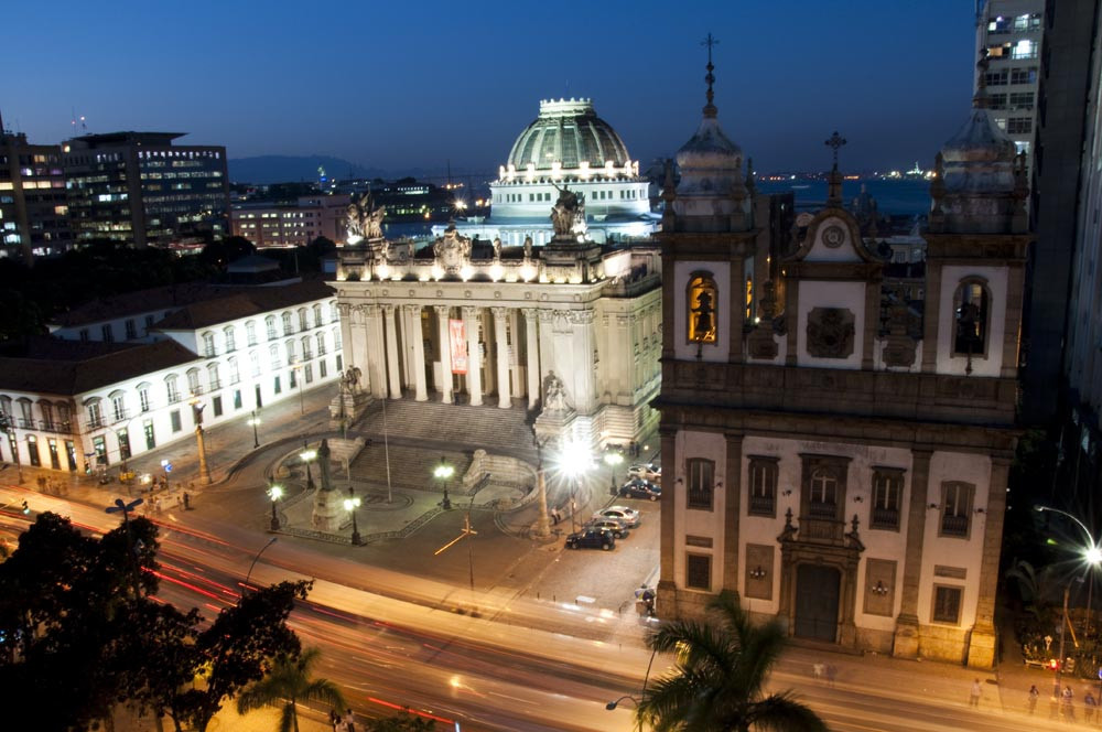 Дворец Тирадентис (Palacio Tiradente) в Рио-де-Жанейро – фотографии Бразилии