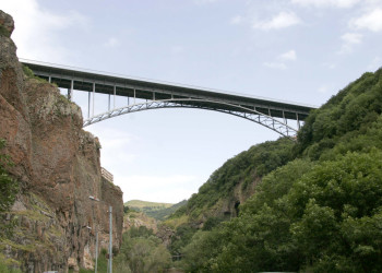 Ущелье в Джермук, Армения – фотографии Армении