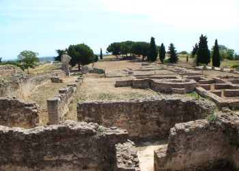 Развалины в Алериа, Франция. Фото 7 – фотографии Франции