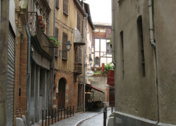 Улица в Тулузе, Франция. Фото 13 – фотографии Франции