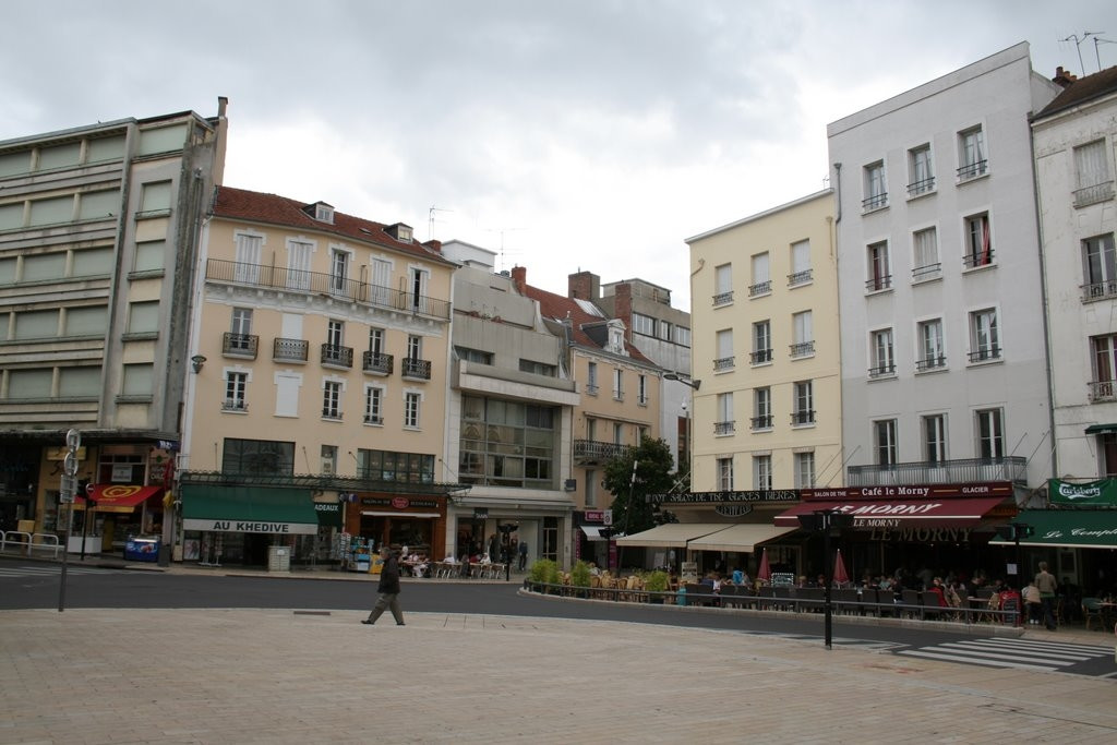 Дома в Виши, Франция. Фото 1 – фотографии Франции