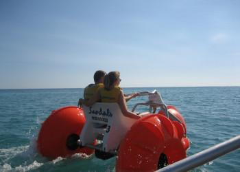 Развлечение туристов  в Уайтхаусе, Ямайка – фотографии Ямайки