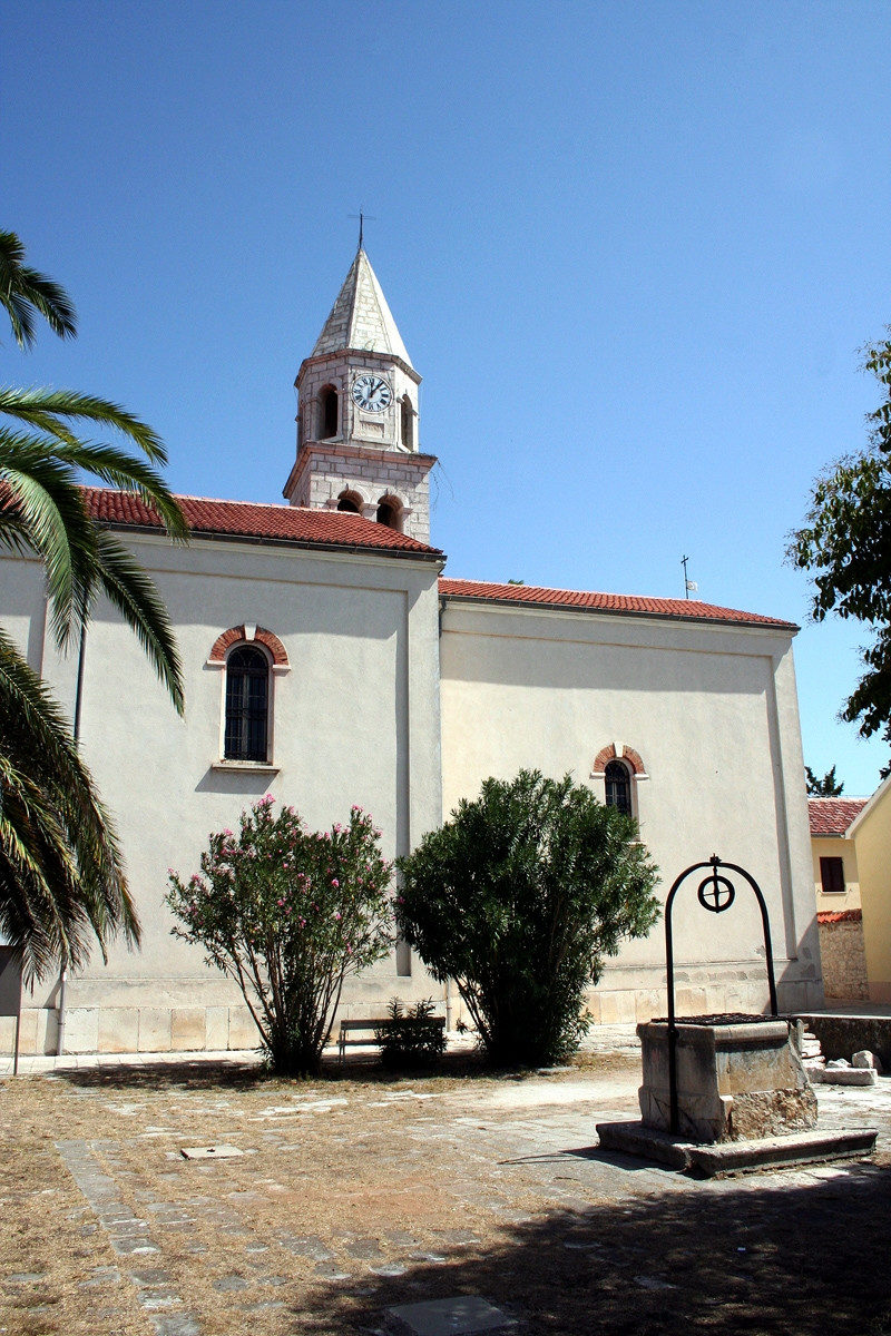 Церковь в Биограде, Хорватия – фотографии Хорватии