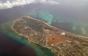 Панорамный вид на побережье Гранд-Тёрк, острова Тёркс – фотографии Тёркс и Кайкос